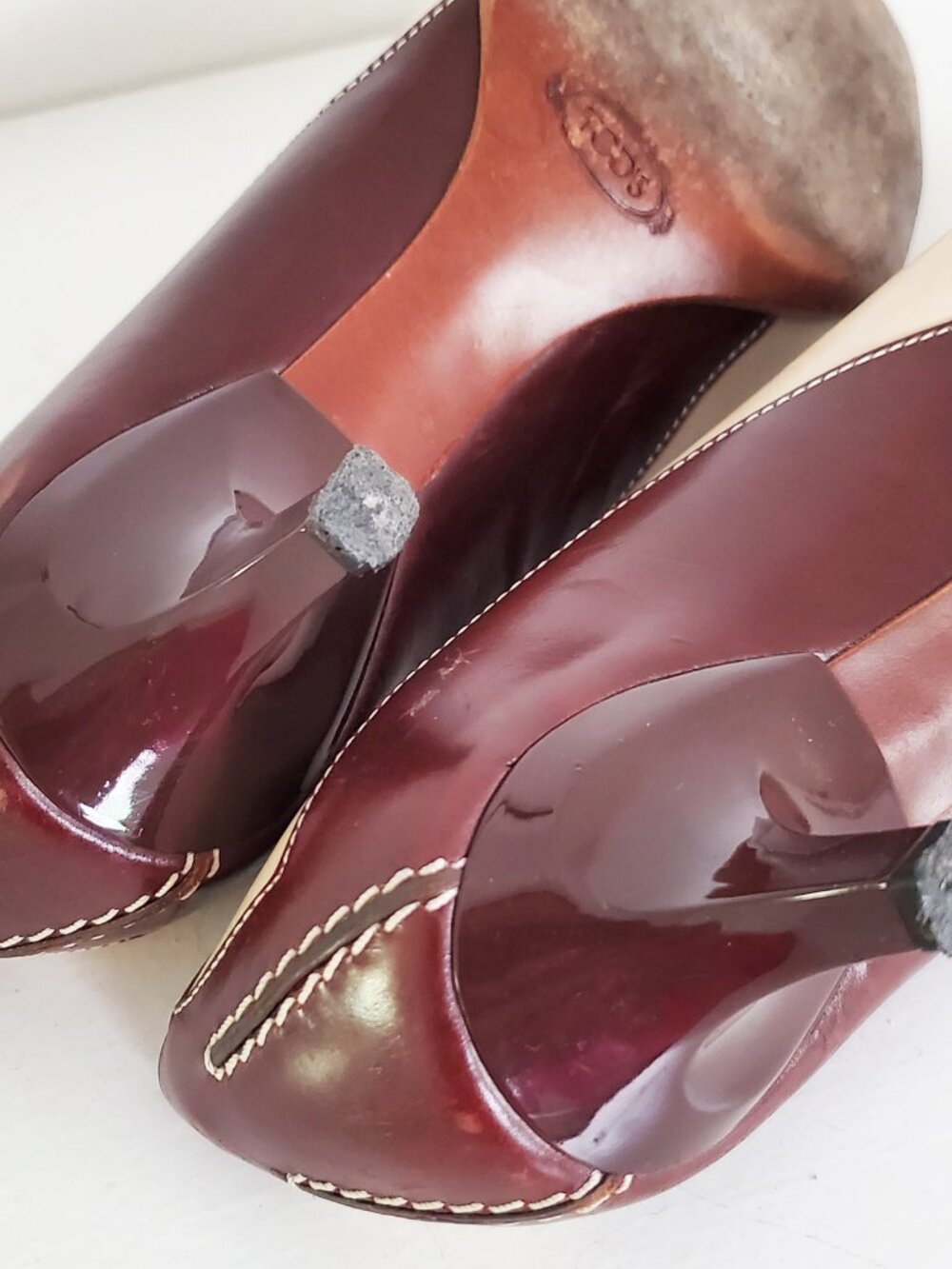 Tod's Penny Loafer Beige & Brown Leather Kitten Heel Pumps Sz 38.5 - Picture 13 of 13